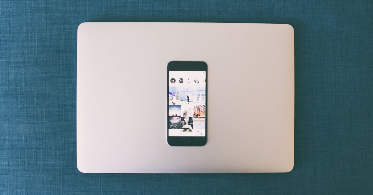 Space Gray Iphone 6 Op Macbook