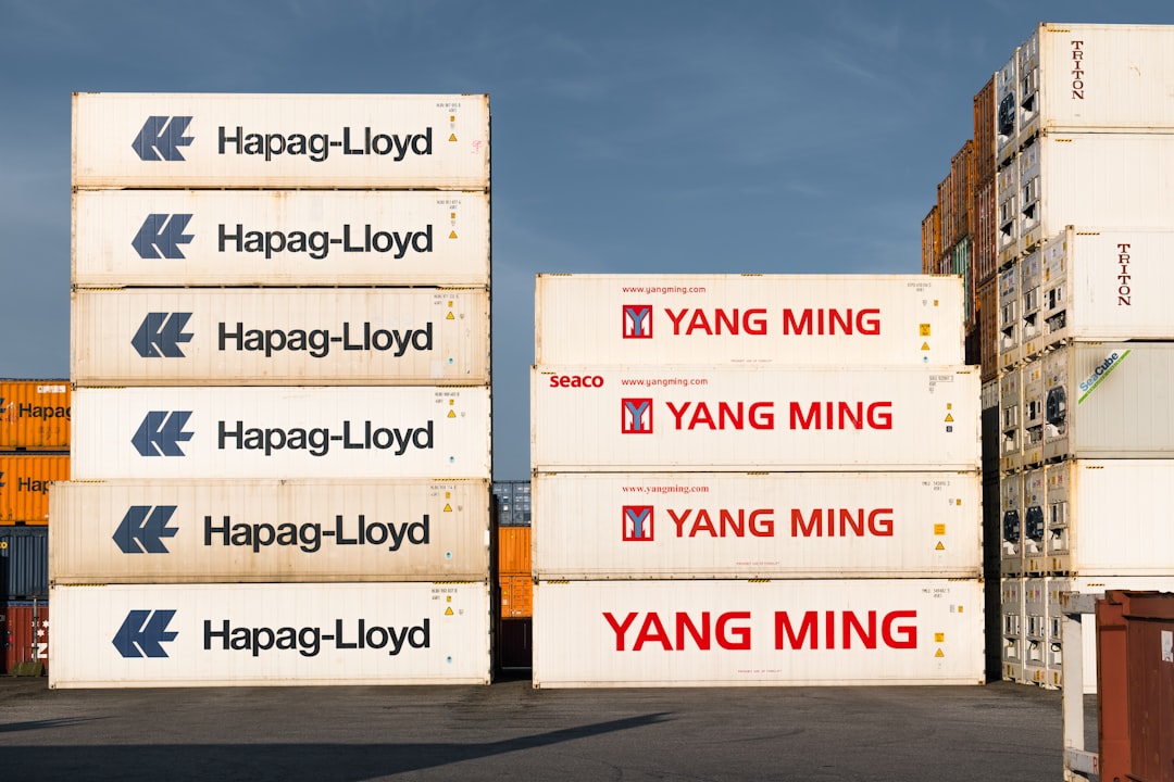 Photo shipping options